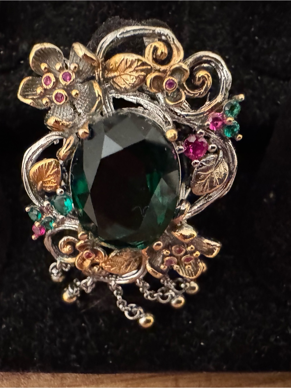 Vintage-Inspired Six Different Cocktail Rings - Women Jewelry - Picture 2 of 11